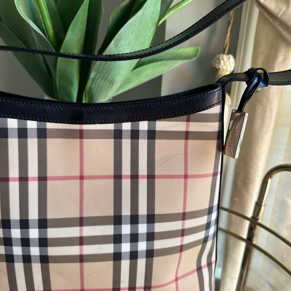 Burberry Nova Check Shoulder Bag (Authentic & Pre-Owned) - Picture 6 of 11